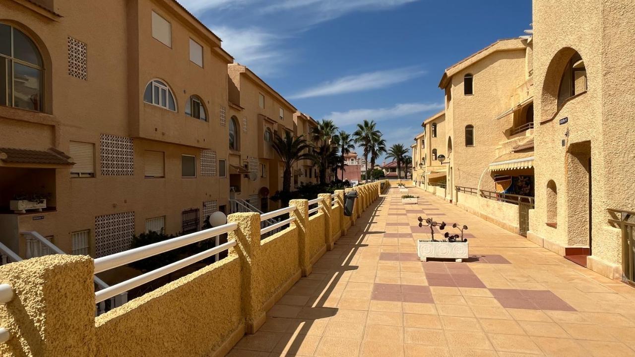 Piscis Family Bungalow La Manga Esterno foto